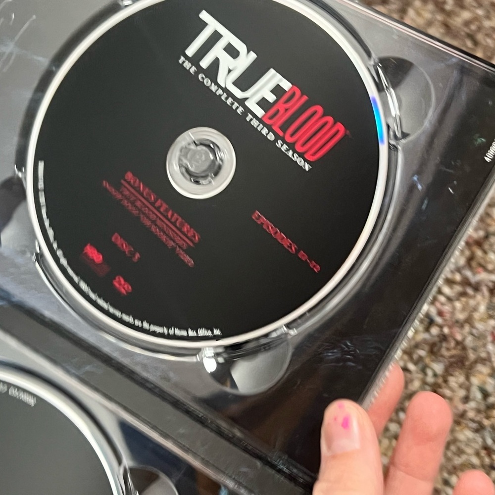 True Blood Complete Series Seasons 1-7 DVD + Blu-ray HBO Bundle - Picture 12 of 16